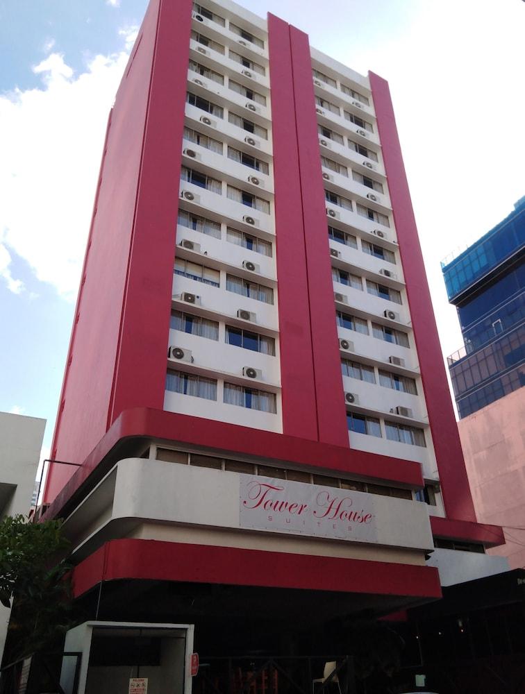 Hotel Tower House Suites Panama City Exterior photo